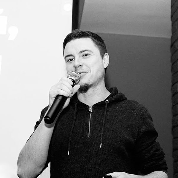 Ян Агеенко